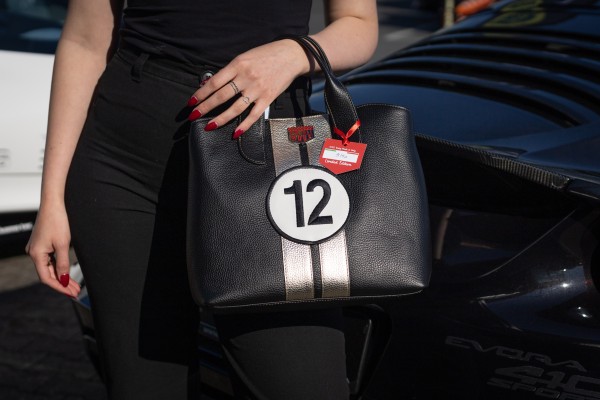 Vintage Lederhandtasche NO.12 black&gold