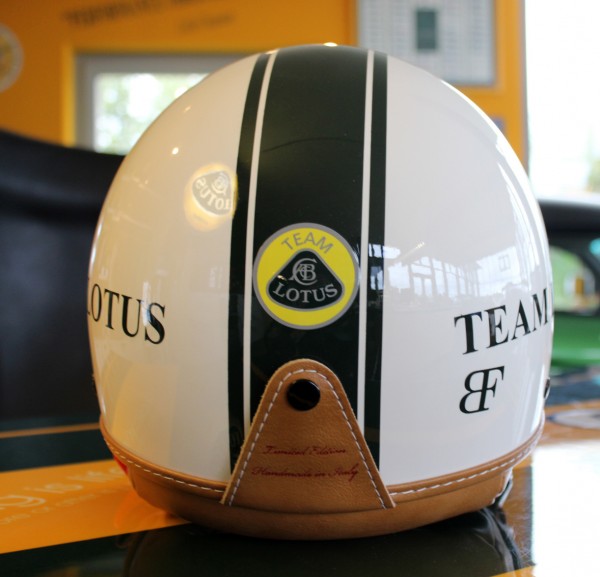 Team Lotus D-Jet Helm im Retro Look