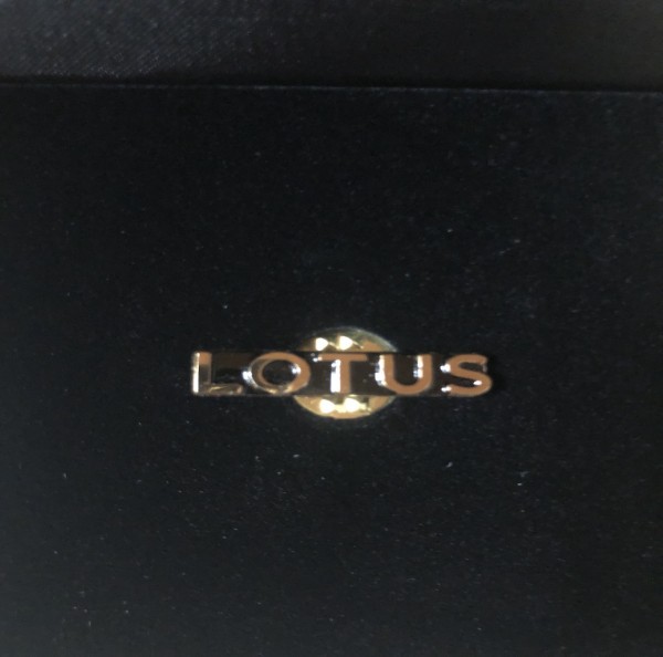 Lotus Anstecker/ Label Pin